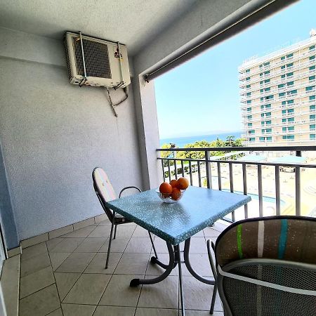 Apartments Veronika Makarska Bagian luar foto