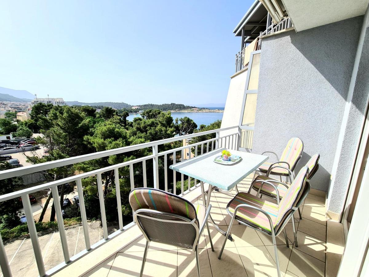 Apartments Veronika Makarska Bagian luar foto